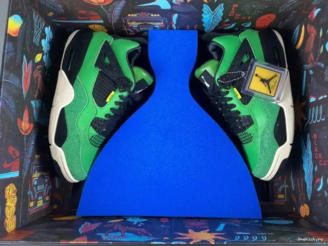 One Kick 4 Retro(Special Jordan Box) Air AJ4-965234 0529